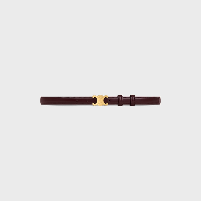 kleiner 18-mm-triomphe-gürtel aus taurillon-leder