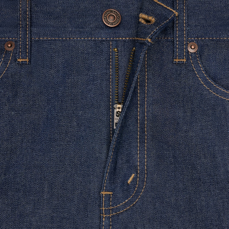 kitty jeans aus raw-wash-denim