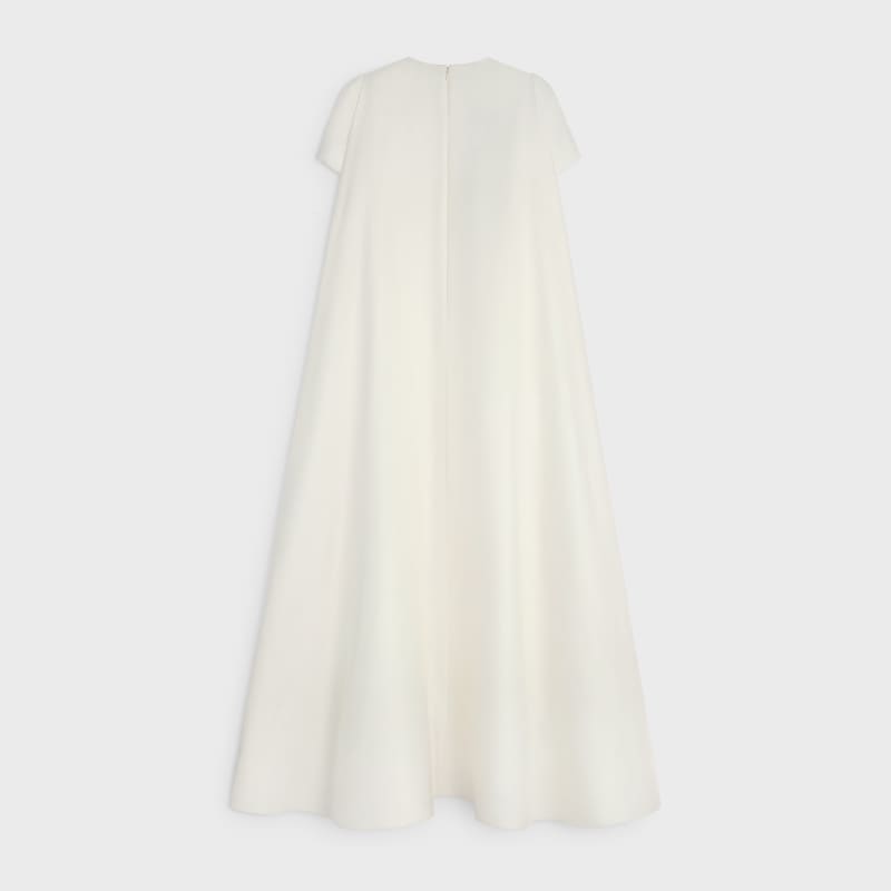 kleid aus seidenorganza