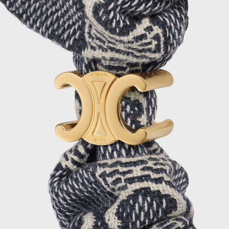 celine jacquard triomphe scrunchie aus baumwolle polyester polyamid und messing mit goldfinish