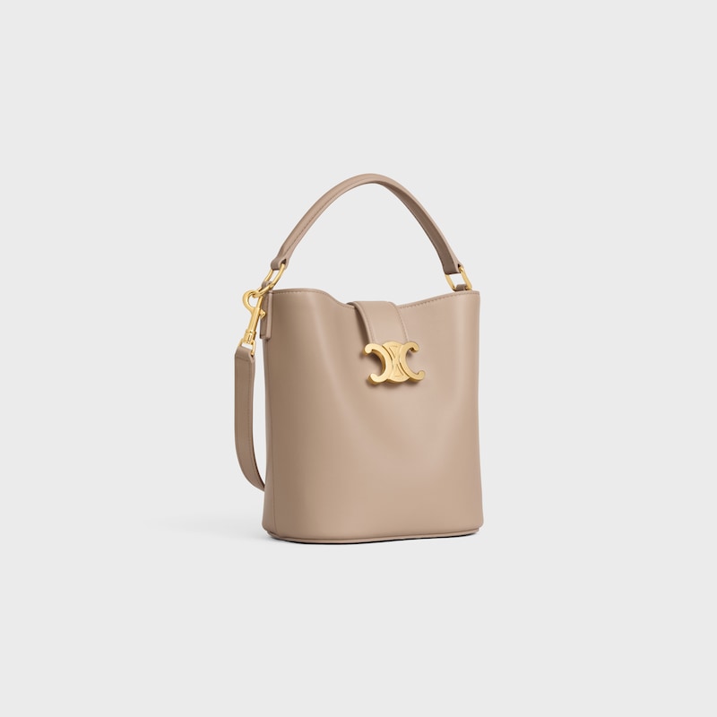 kleiner bucket louise aus glattem kalbsleder