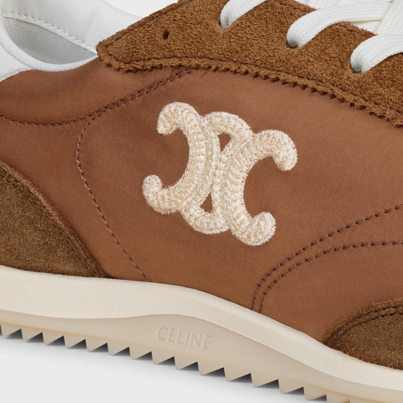 celine racer - niedriger sneaker mit triomphe-motiven aus nylon wildleder und kalbsleder