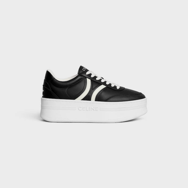 celine - block sneaker mit back triomphe und keilsohle aus kalbsleder
