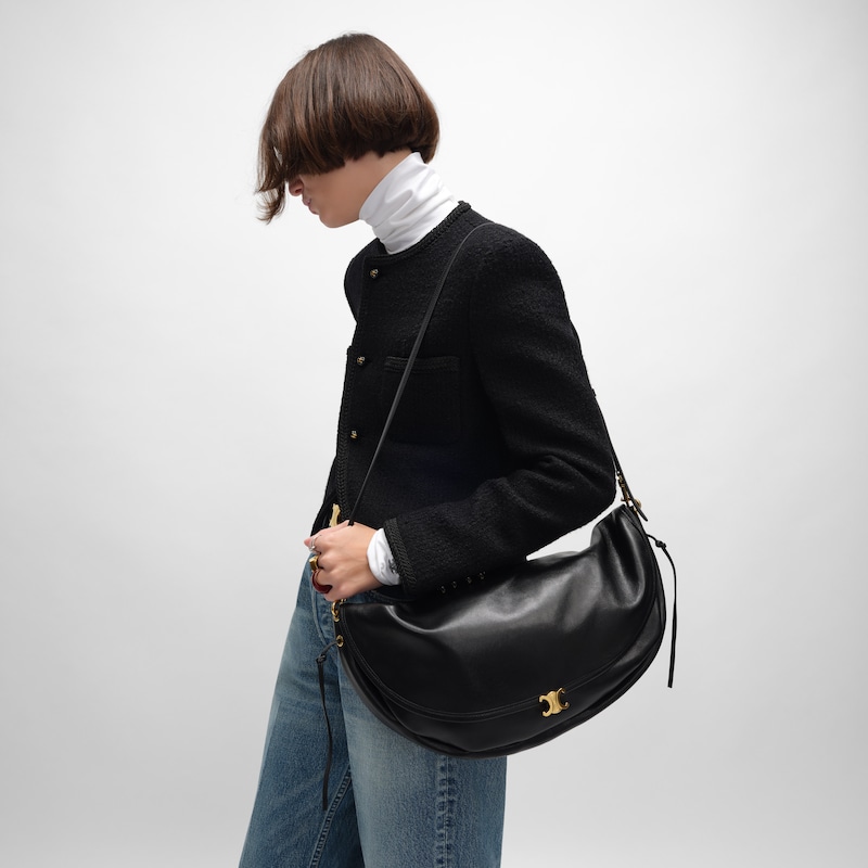 halfmoon soft triomphe tasche aus geschmacksrichtigem glÄnzendes lammleder