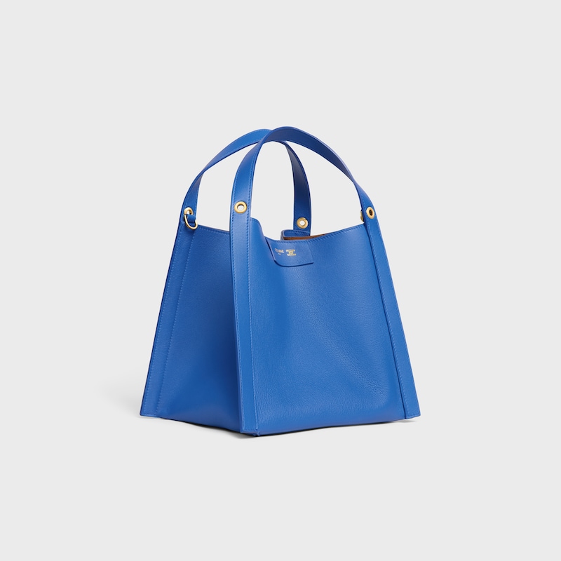 kleine cubo-tasche aus geschmacksfestem kalbsleder