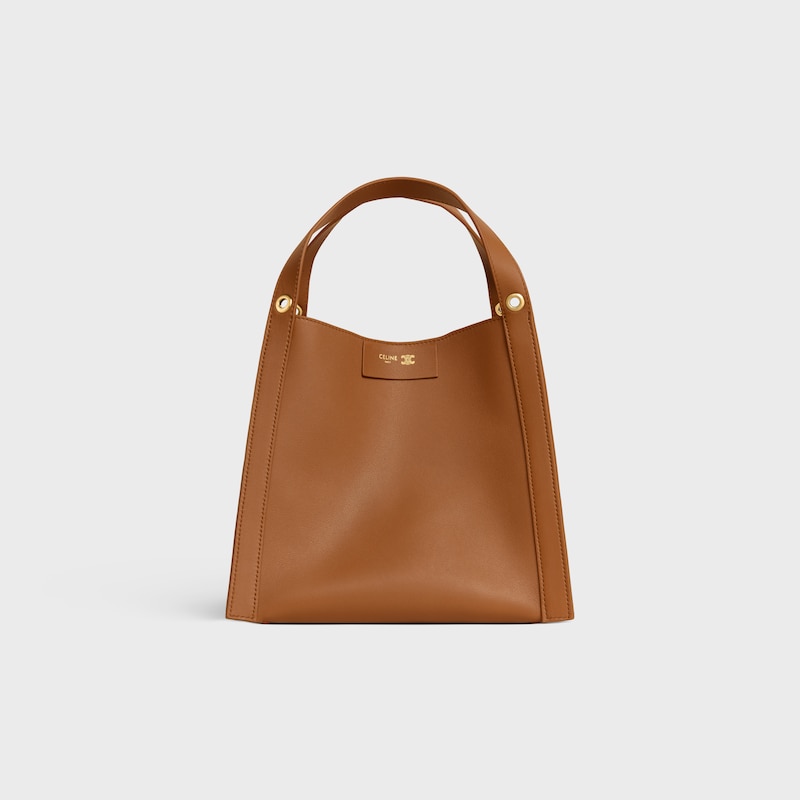 kleine cubo-tasche aus geschmacksfestem kalbsleder