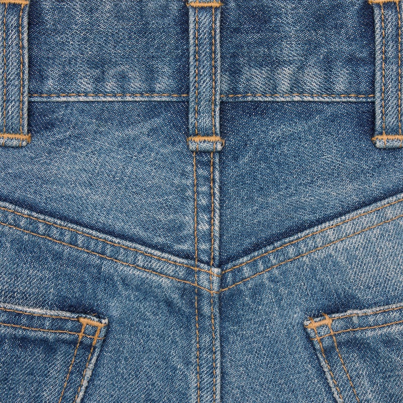 ausgestellte surf-jeans aus union wash denim