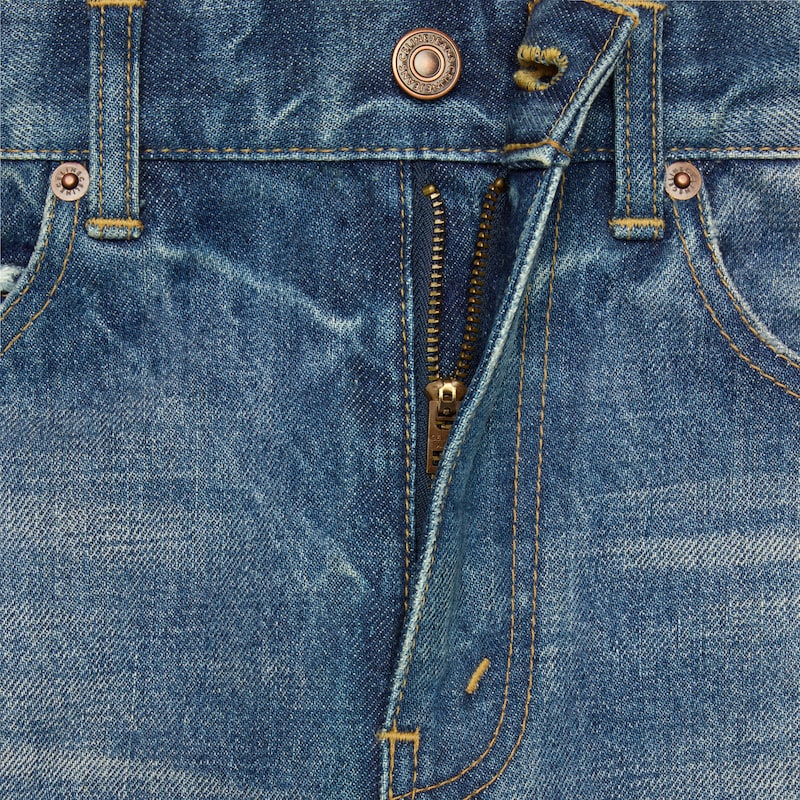 ausgestellte surf-jeans aus union wash denim