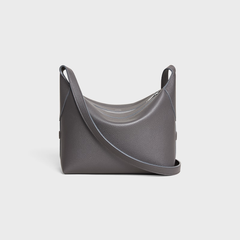 crossbody-tasche harry aus genarbtem kalbsleder