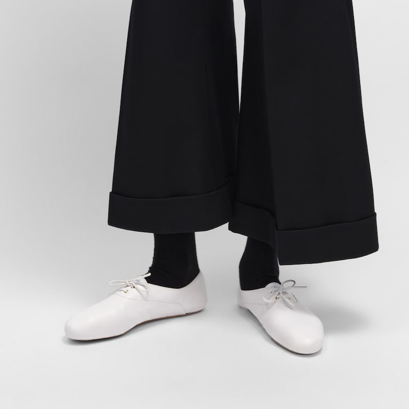 ballerina-schnürschuh aus lammleder