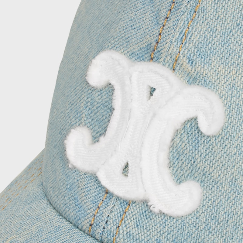 triumph-kappe aus baumwoll-denim